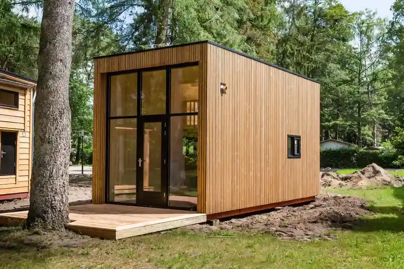 L'aventure commence par un simple plan. Découvrez comment l'habitat de demain se construit dès aujourd'hui avec des solutions sur mesure.